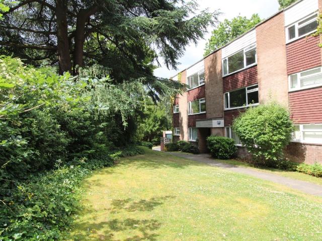 Augustus Court, Augustus Road B15, 2 bed flat to rent, £1,100 pcm | PrimeLocation