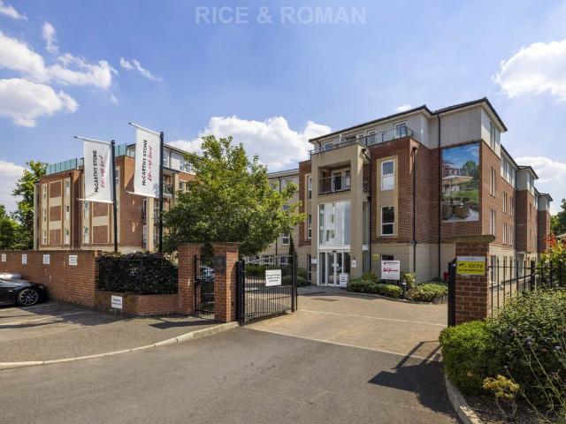 Augustus House, Virginia Water GU25, 2 bed flat to rent, £2,500 pcm | PrimeLocation