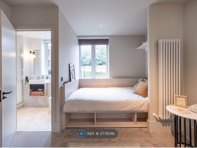 Augustus Road, London SW19, Studio to rent, £1,789 pcm | PrimeLocation