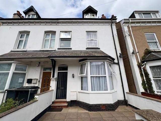 Augusta Road, BIRMINGHAM, B27 1 bed apartment to rent £675 pcm £156 pw