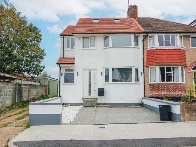 Augusta Road, Twickenham TW2, 5 bed semi detached house to rent, £3,950 pcm | PrimeLocation