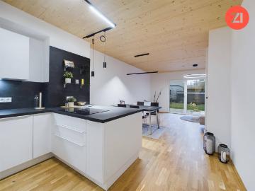 Wels, Oberösterreich - Garten, Terrasse