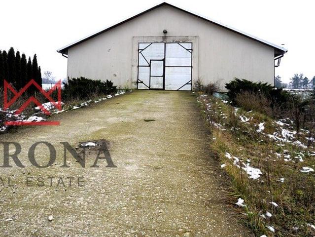 Na sprzedaż hala 476 m² z działką 4063 m² w Aulakowszczyźnie