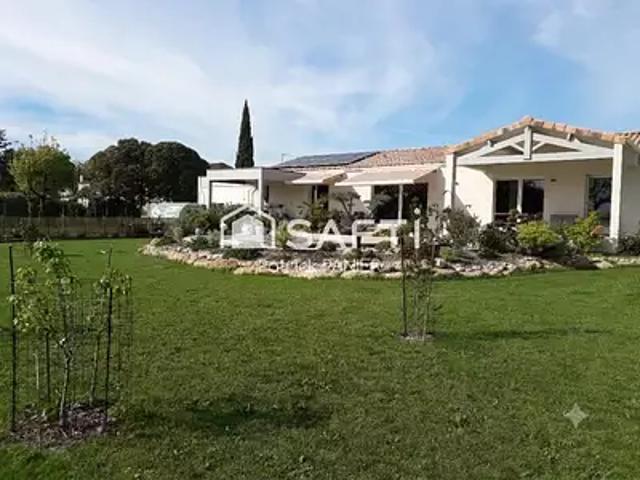 Aulnay 17470 Achat / Vente maison 5 pièces t5 piscine terrasse