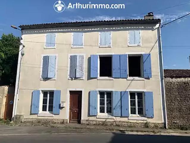 Aulnay 17470 Achat / Vente maison 5 pièces t5