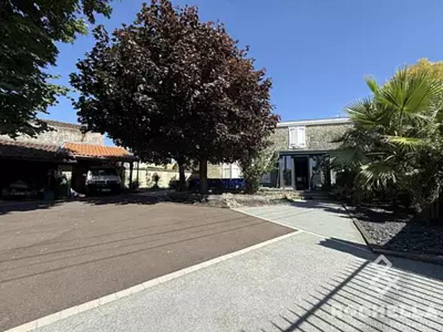 Aulnay 17470 Achat / Vente maison 9 pièces t9