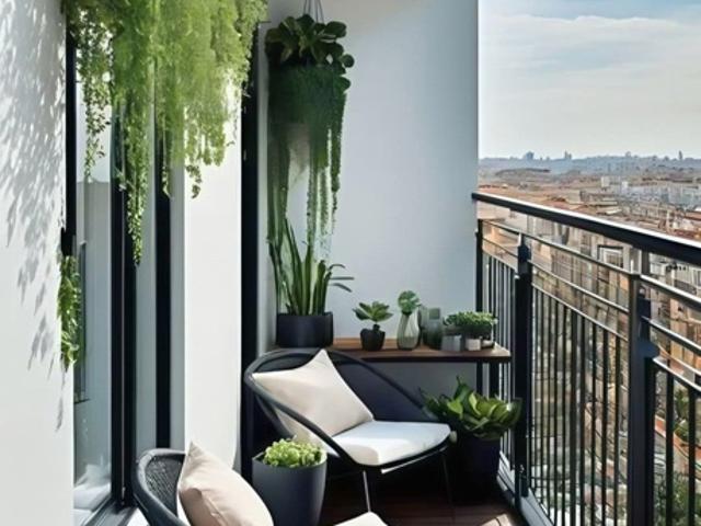 Aulnay sous Bois: 4 pièces, balcon, parking