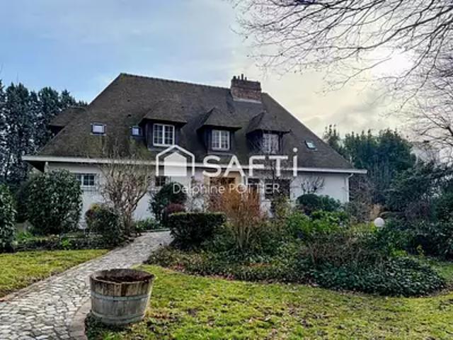 Aulnay sous Bois 93600 Achat / Vente maison 8 pièces t8 piscine terrasse