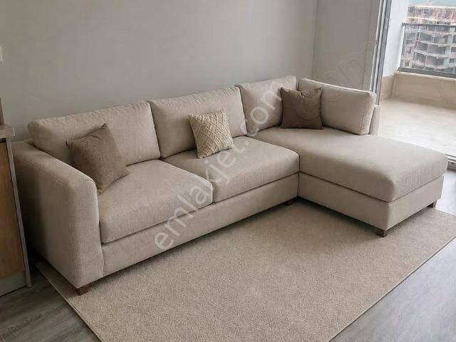 Auradan Selenium Sitesinde Eşyalı Kiralık 1+1 Daire