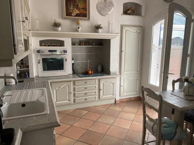 AURIOL VILLA proche centre