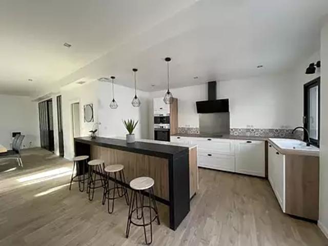 Aurillac 15000 Achat / Vente appartement 5 pièces t5 au dernier étage