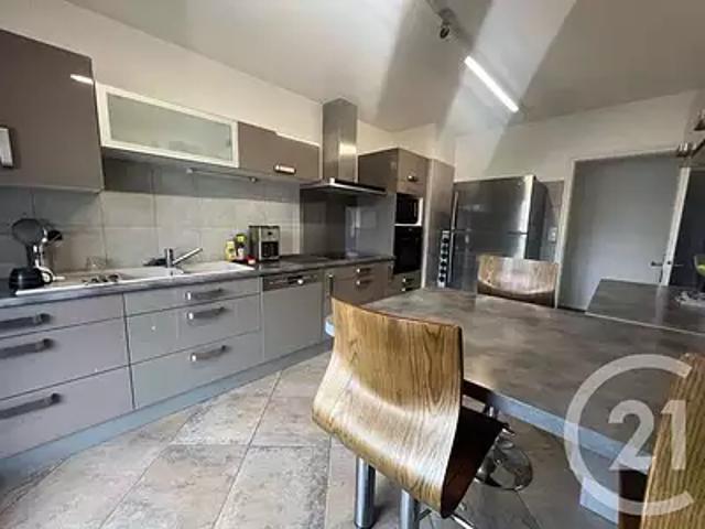 Aurillac 15000 Achat / Vente appartement 6 pièces t6