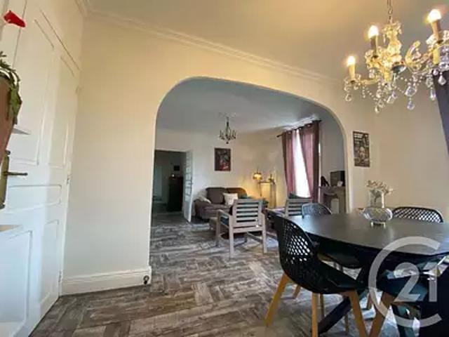 Aurillac 15000 Achat / Vente appartement 8 pièces t8