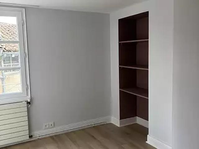 Aurillac 15000 Location appartement 3 pièces t3