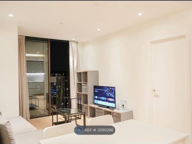 Aurora Building, London E14, 2 bed flat to rent, £2,350 pcm | PrimeLocation