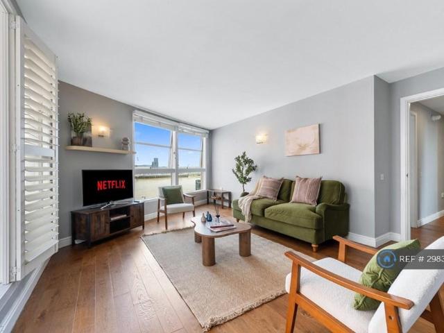 Aurora Building, London, E14 2 bed flat to rent £5,628 pcm £1,299 pw