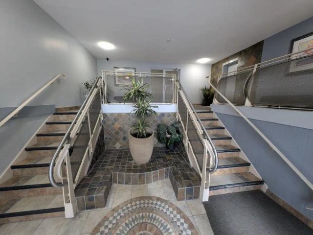 Aurora Towers 90 Temperance Street — 1 Bedroom