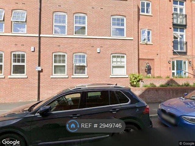 Austin Court, Worcester WR1, 2 bed flat to rent, £1,300 pcm | PrimeLocation