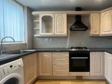 Austin Croft, Smith's Wood, B36 9JJ, United Kingdom | 4 bed townhouse for rent #167776715 | Rentberry