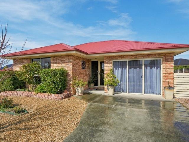 Austins Ferry The Three Bedder With A Fourth Room Nobody Saw Coming