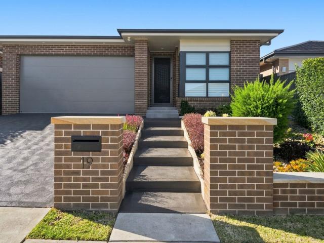 Austral, 19 Lacerta Road