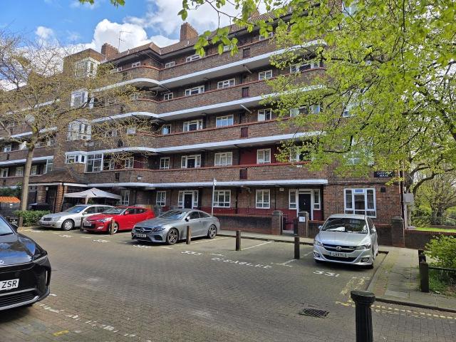 Australia Road, London W12, 3 bed flat to rent, £2,600 pcm | PrimeLocation