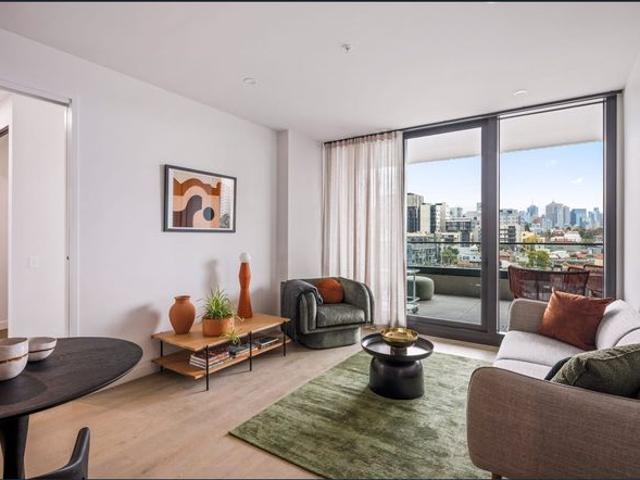 AUSTRALIAN LUXURY THAT FEELS LIKE HOME – IN THE HEART OF RICHMOND!