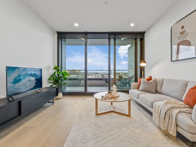 AUSTRALIAN LUXURY THAT FEELS LIKE HOME – IN THE HEART OF RICHMOND!