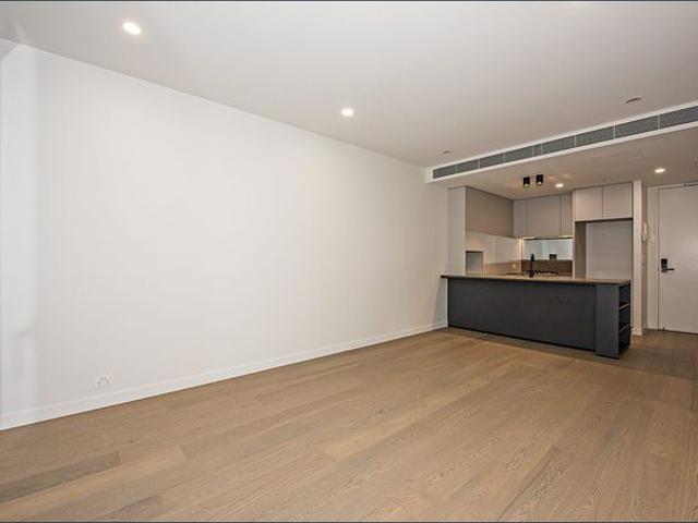AUSTRALIAN LUXURY THAT FEELS LIKE HOME – IN THE HEART OF RICHMOND!