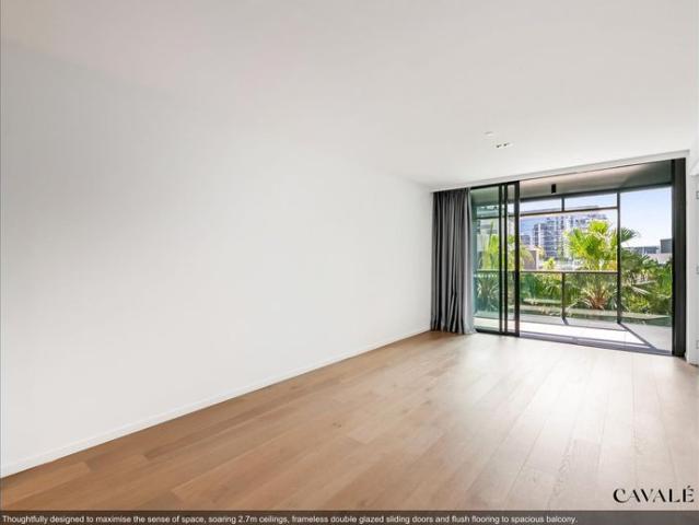 Australia's Best Residential High Rise $1130/WK