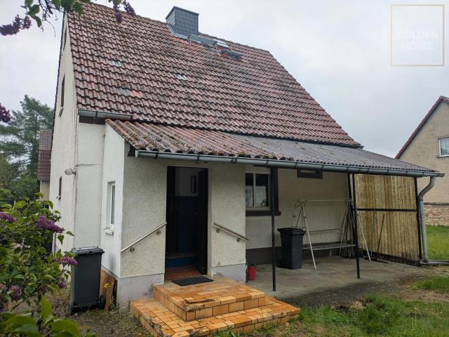 Aus Alt mach Neu – Kleines Einfamilienhaus mit großem Grundstück