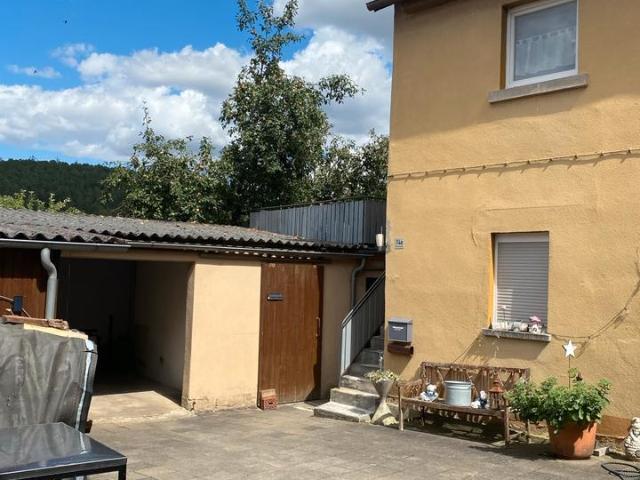 Aus gesundheitlichen Gründen Mehrfamilienhaus für Kapitalanleger