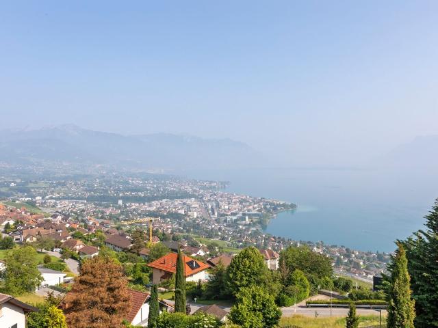 Ausgezeichnete Villa mit Panoramablick in Chardonne