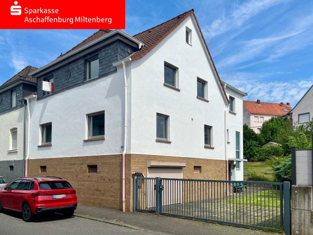 Ausreichend Platz vom Keller bis zum Dach