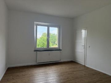 ab sofort! 4 Zimmer Wohnung mit Balkon A1728