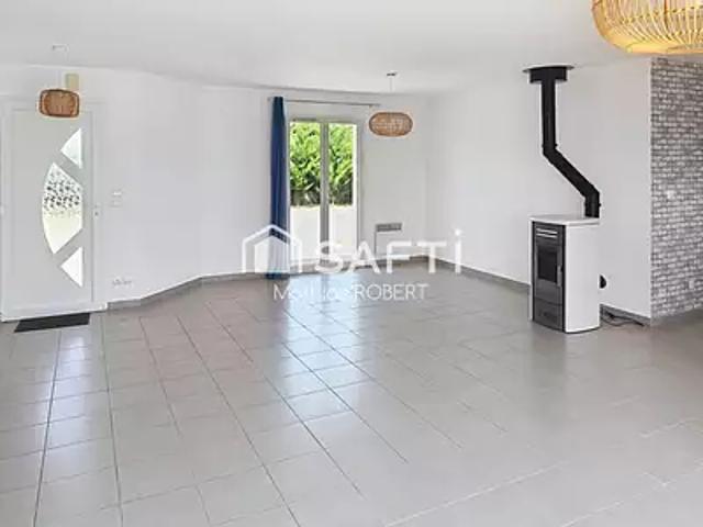 Aussac Vadalle 16560 Achat / Vente maison 5 pièces t5 terrasse