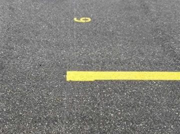 Aussenparkplatz im Gewerbegebiet Subingen