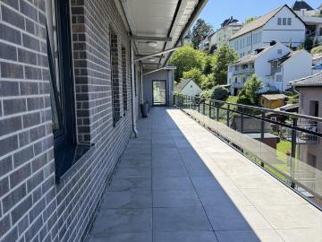 Außergewöhnlich schöne Loft Wohnung mit super Aussicht