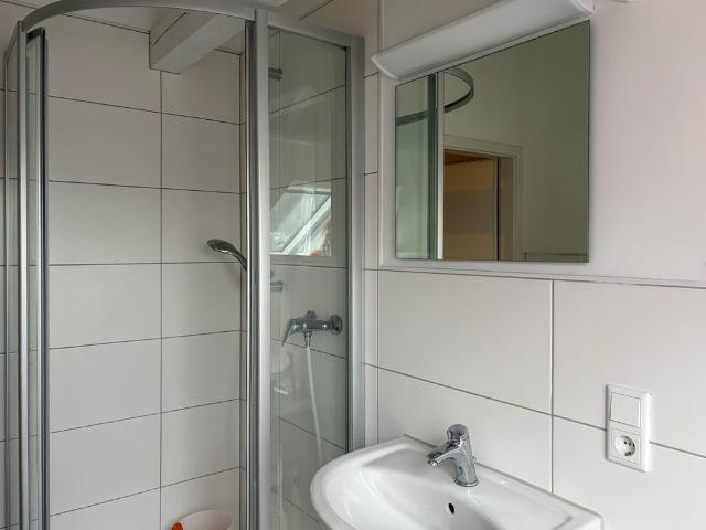 Altbaucharme unterm Dach: Modernisierte Dachgeschosswohnung im Herzen Gevelsbergs