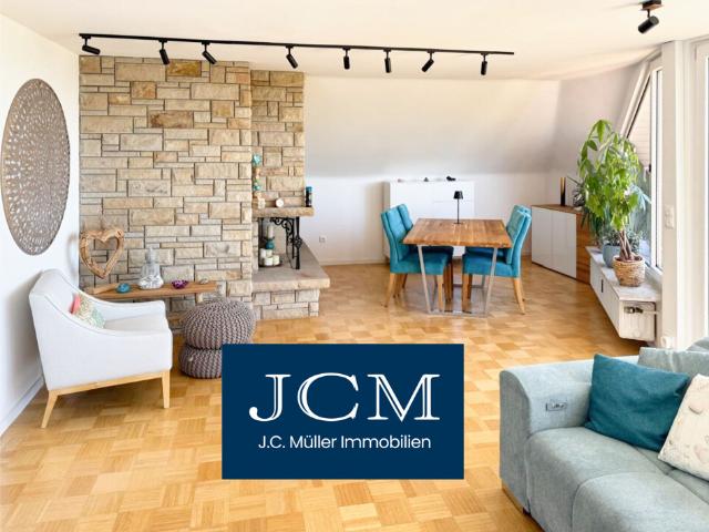 Außergewöhnliche 4 ZKB Wohnung Balkon mit Panoramablick, Garage, Stellplatz in Höhenlage von Bendorf