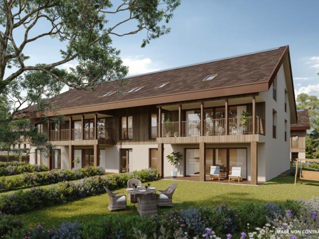 AUSSERGEWÖHNLICHE 4,5 ZIMMER KREUZUNG MIT LOGGIA