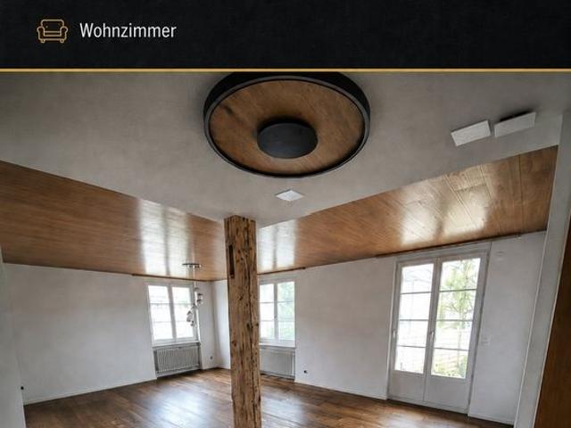 Aussergewöhnliche 8 Zimmer Terrassenwohnung in Wald ZH