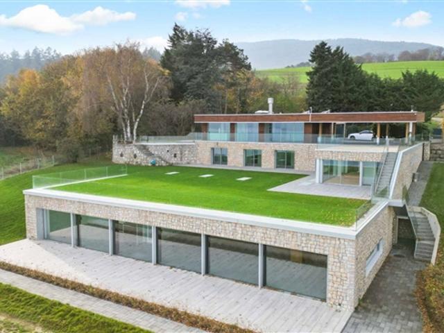 Außergewöhnliche 12 Zimmer Residenz mit Swimmingpool