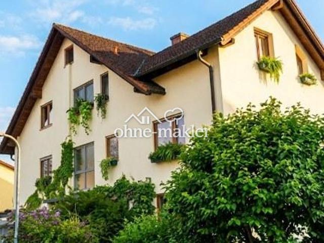 Aussergewöhnliche 3,5 Zi Maisonette Wohnung, 2 Wohnebenen, Stadtrandlage, offener Kamin,Einzelgarage