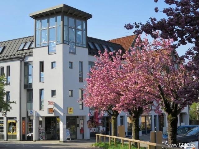 provisionsfrei: außergewöhnliche Turmwohnung in Fürstenfeldbruck