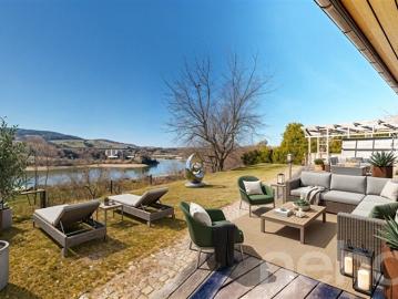Außergewöhnliche Villa mit Panoramablick auf den See