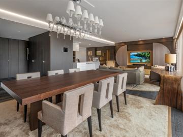 Aussergewöhnliche Wohnung in der Nähe des Sees