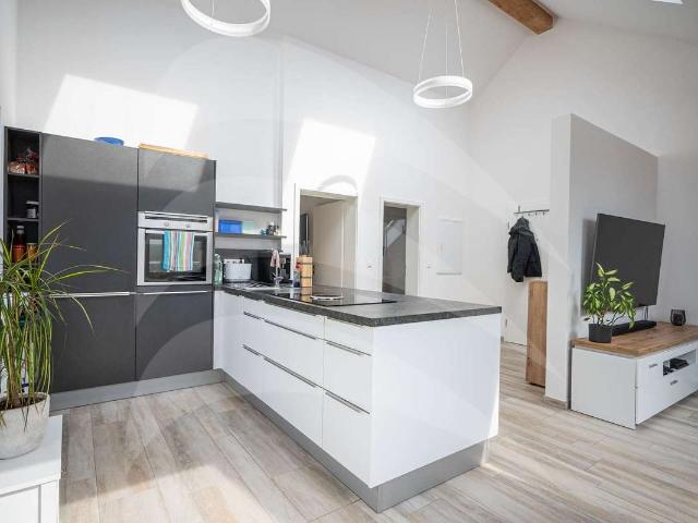 Außergewöhnliche Design Dachgeschosswohnung mit hochwertiger Ausstattung in der Innstadt