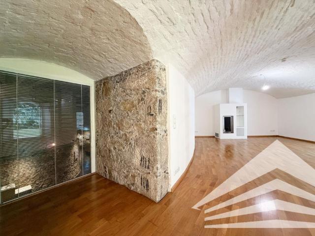 Außergewöhnliche Galeriewohnung mit Garten in Leondinger Bestlage Turm 9