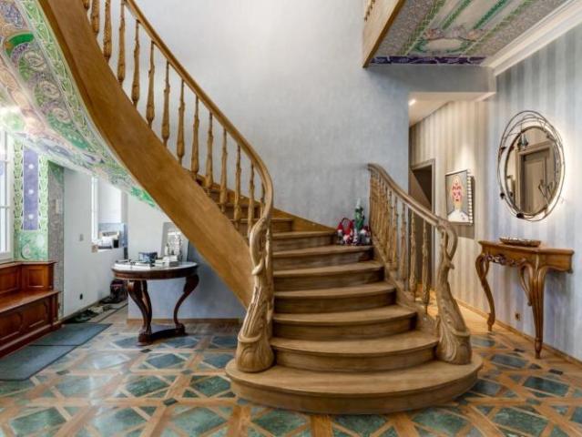 Außergewöhnliche historische Villa Eleganz, Komfort und Raffinesse